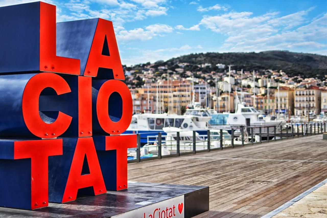Studio Alon Ideal Pour Vos Vacances Ou Sejours Pros Saint-Cyr-sur-Mer Bagian luar foto