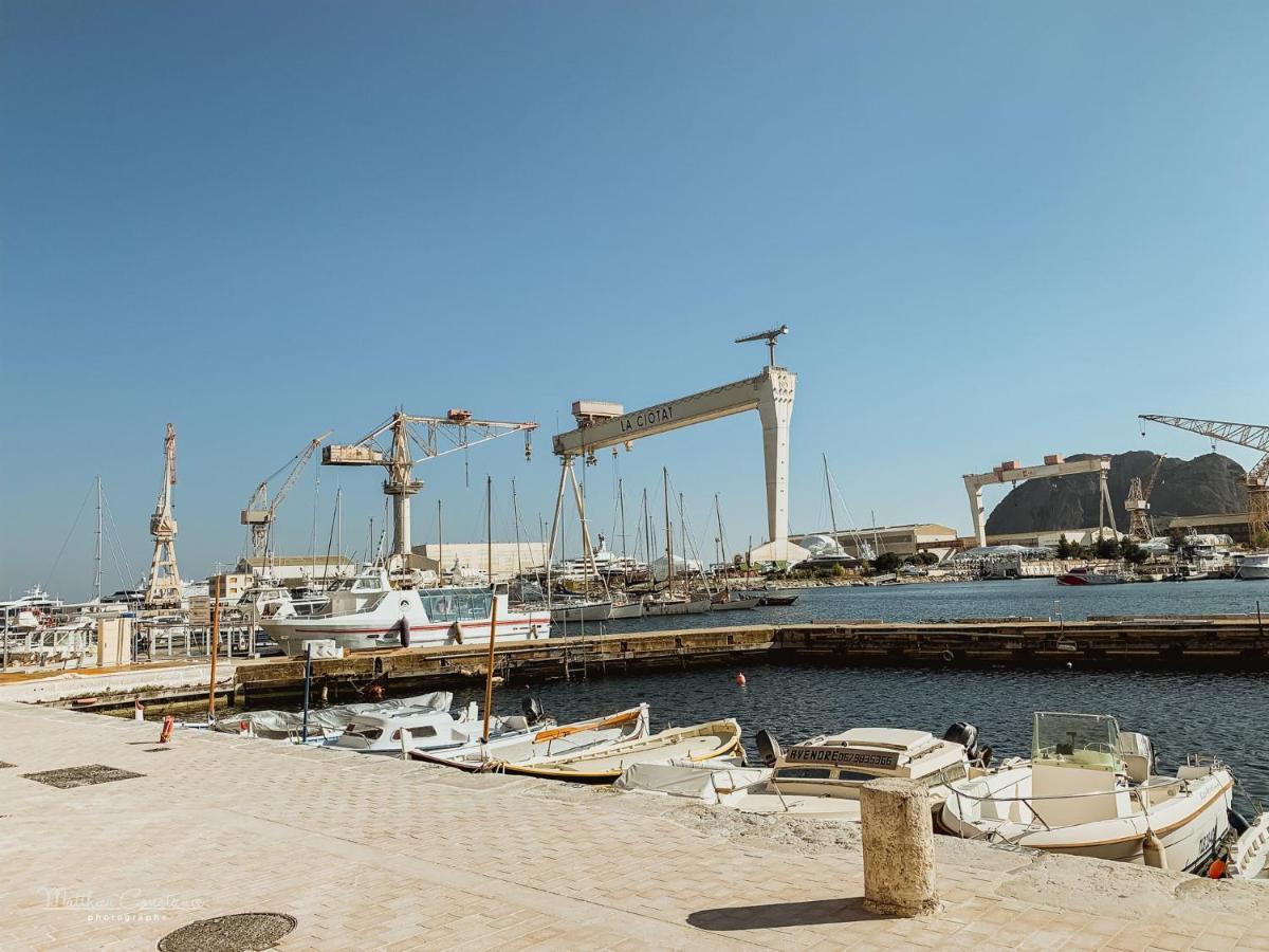 Studio Alon Ideal Pour Vos Vacances Ou Sejours Pros Saint-Cyr-sur-Mer Bagian luar foto