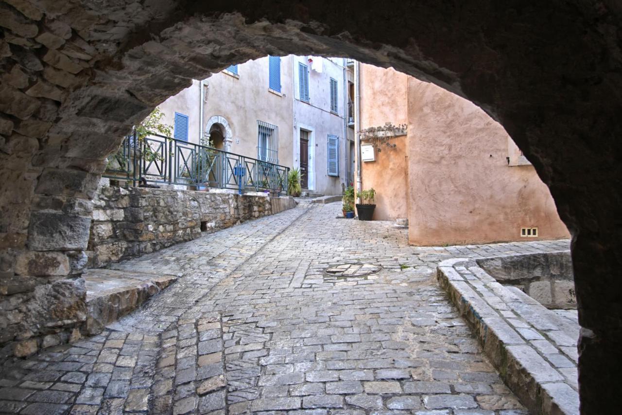Studio Alon Ideal Pour Vos Vacances Ou Sejours Pros Saint-Cyr-sur-Mer Bagian luar foto